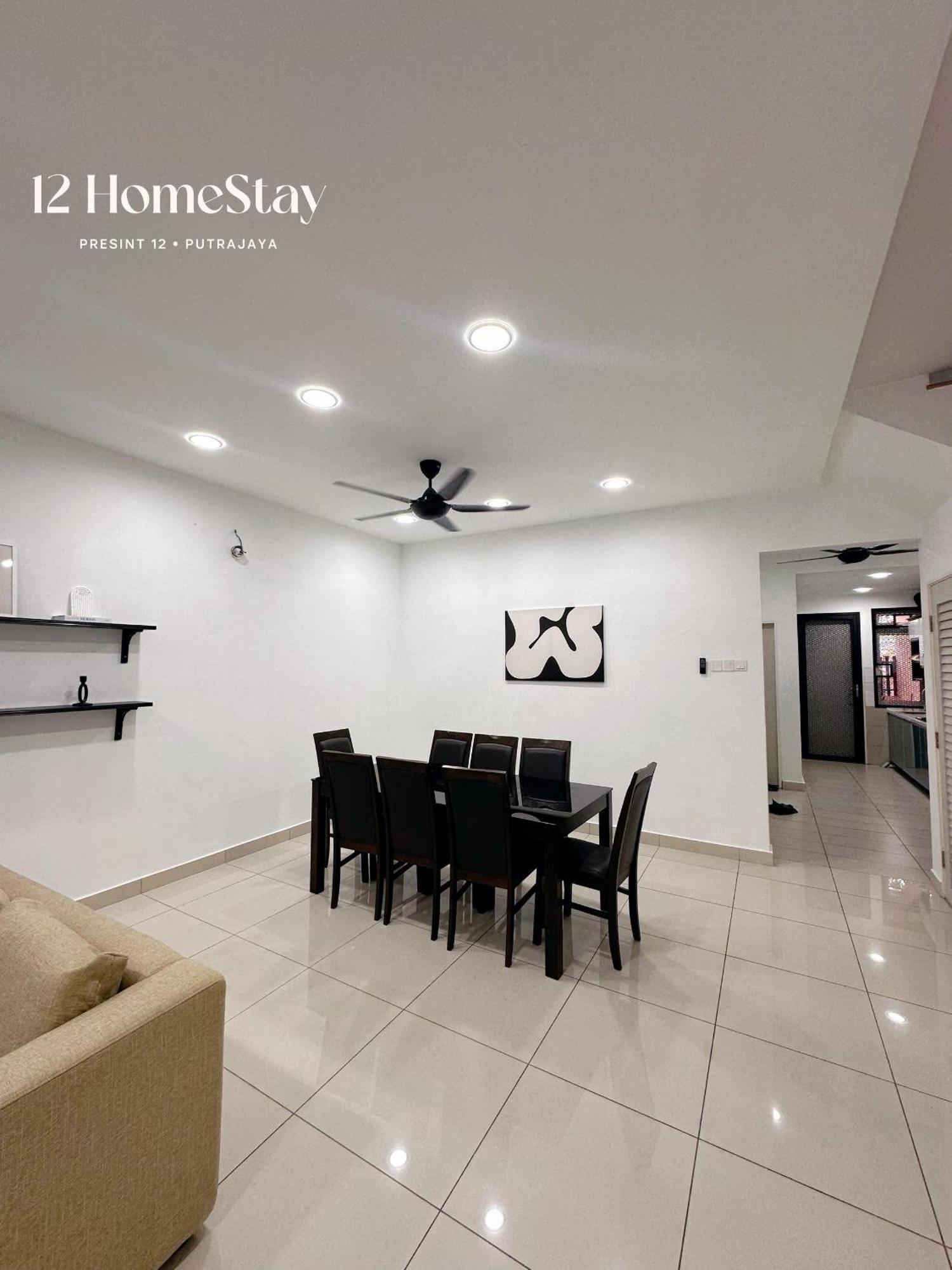 P12 Homestay Putrajaya Exteriör bild